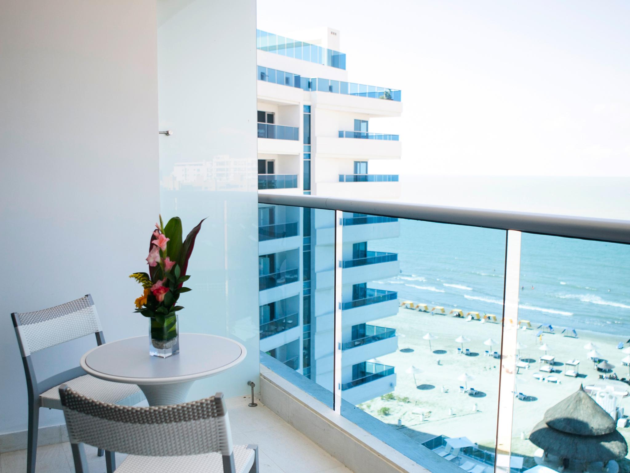 Las Americas Torre Del Mar Cartagena Exterior photo Balcony of a hotel room