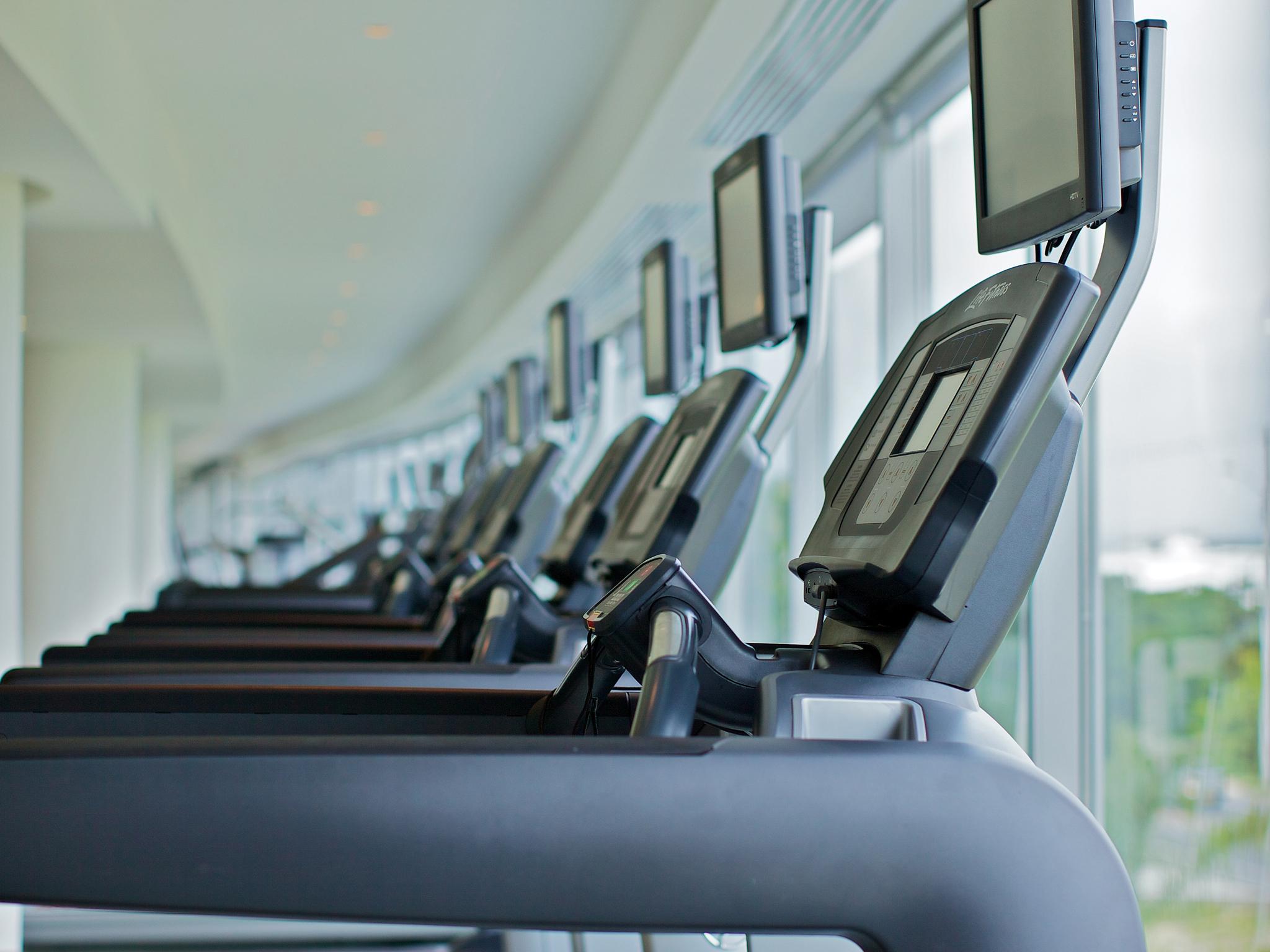 Las Americas Torre Del Mar Cartagena Exterior photo The Fitness Center at The Westin