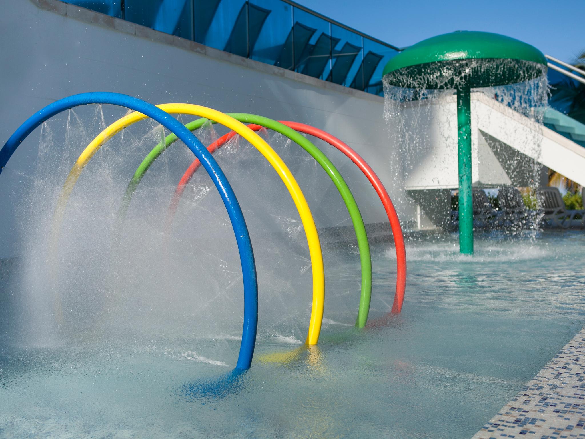 Las Americas Torre Del Mar Cartagena Exterior photo Aqua Park