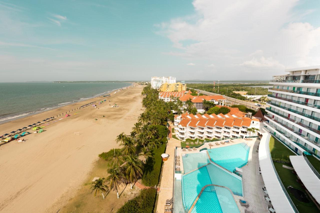 Las Americas Torre Del Mar Cartagena Exterior photo Aerial view of the beach